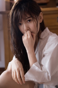 美女露出尿口让男人猛桶